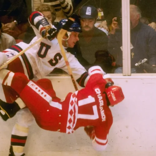 Mike-Ramsey-checking-soviet-player-miracle-on-ice Mike-Ramsey-checking-soviet-player-miracle-on-ice